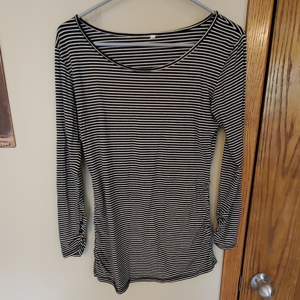 Maternity shirt
